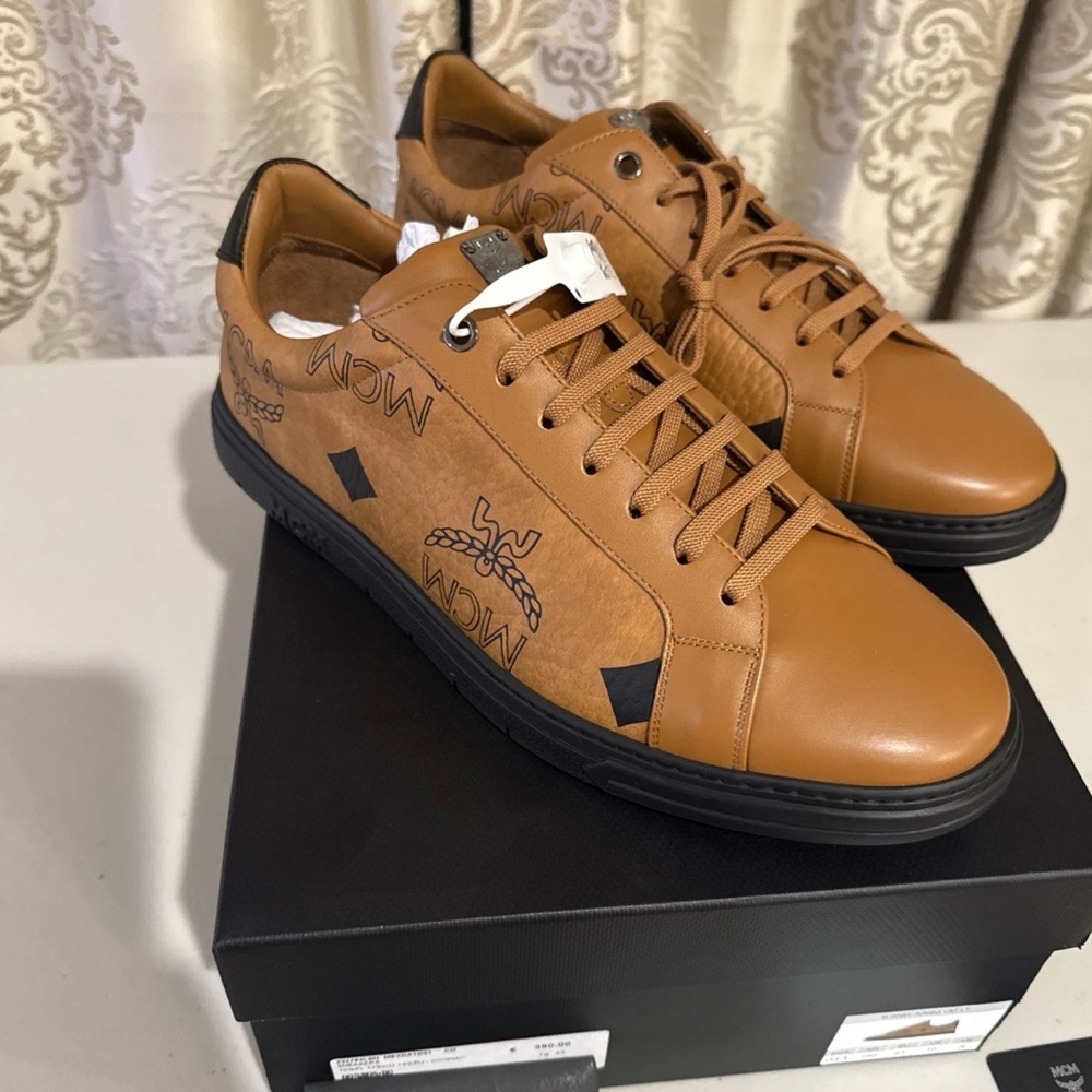 MCM Derby Jumbo Terrain Lo Sneakers Maxi Visetos Men’s Size 43 (10US) NEW NIB